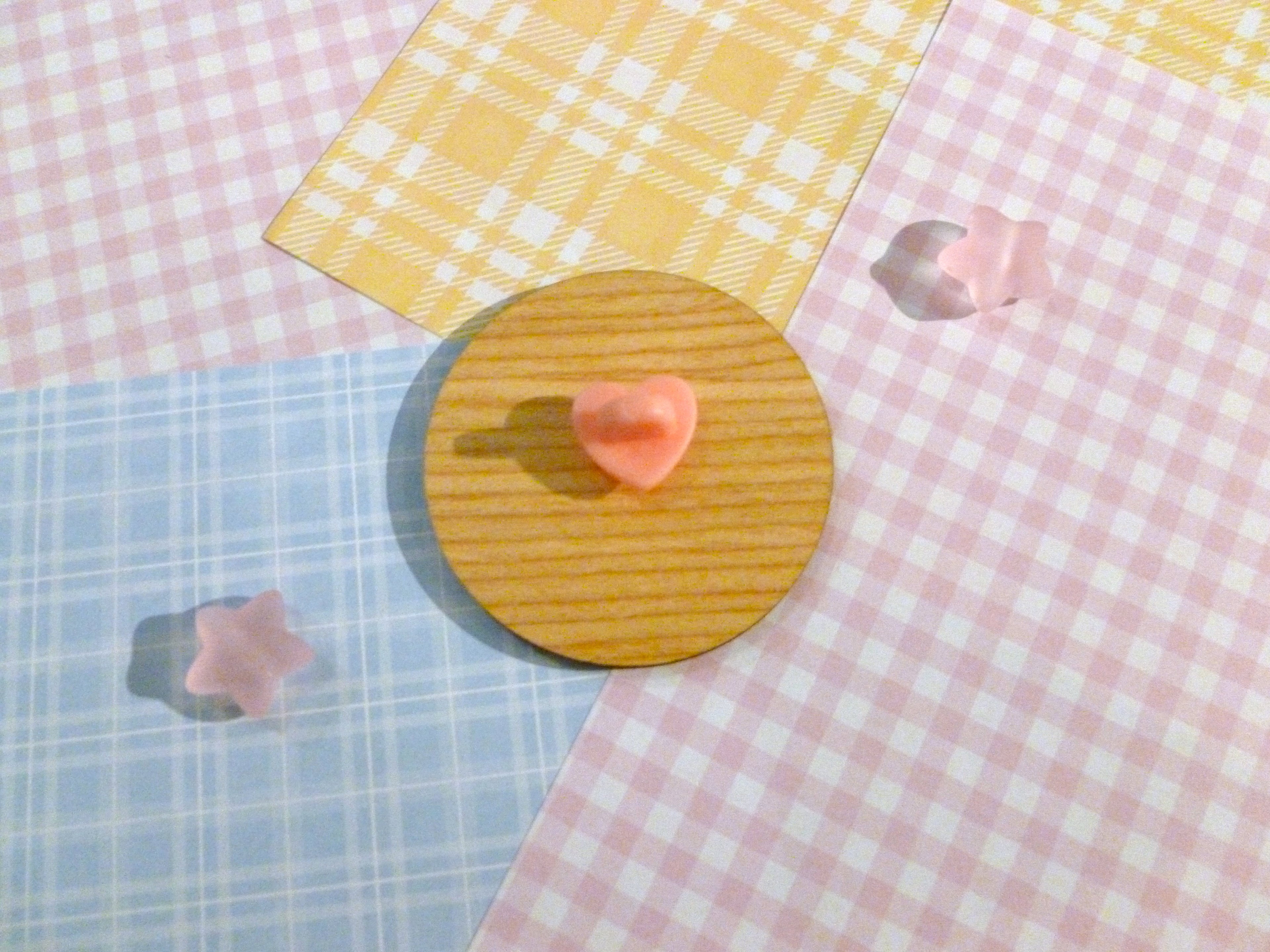 Coffee bun wooden pin